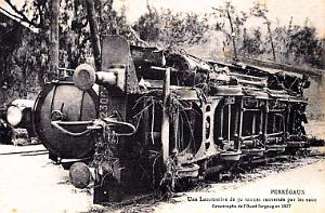 PERREGAUX - LOCOMOTIVE RENVERSEE PAR LES EAUX - CATASTROPHE OUED FERGOUG - 1927